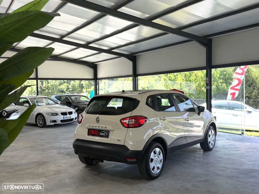 Renault Captur 0.9 TCE Zen - 25