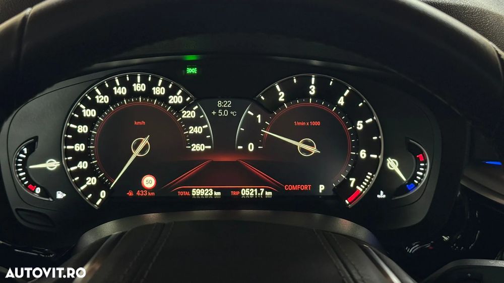 BMW Seria 5 540i Aut. Sport Line - 26