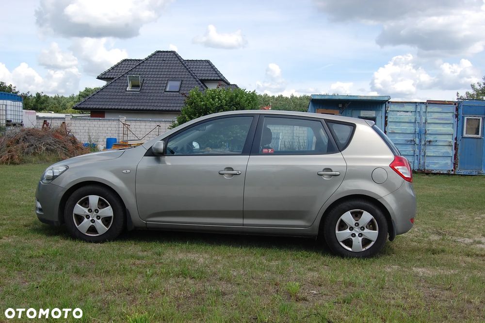 Kia Ceed 1.6 Crdi L Euro2012 - 5
