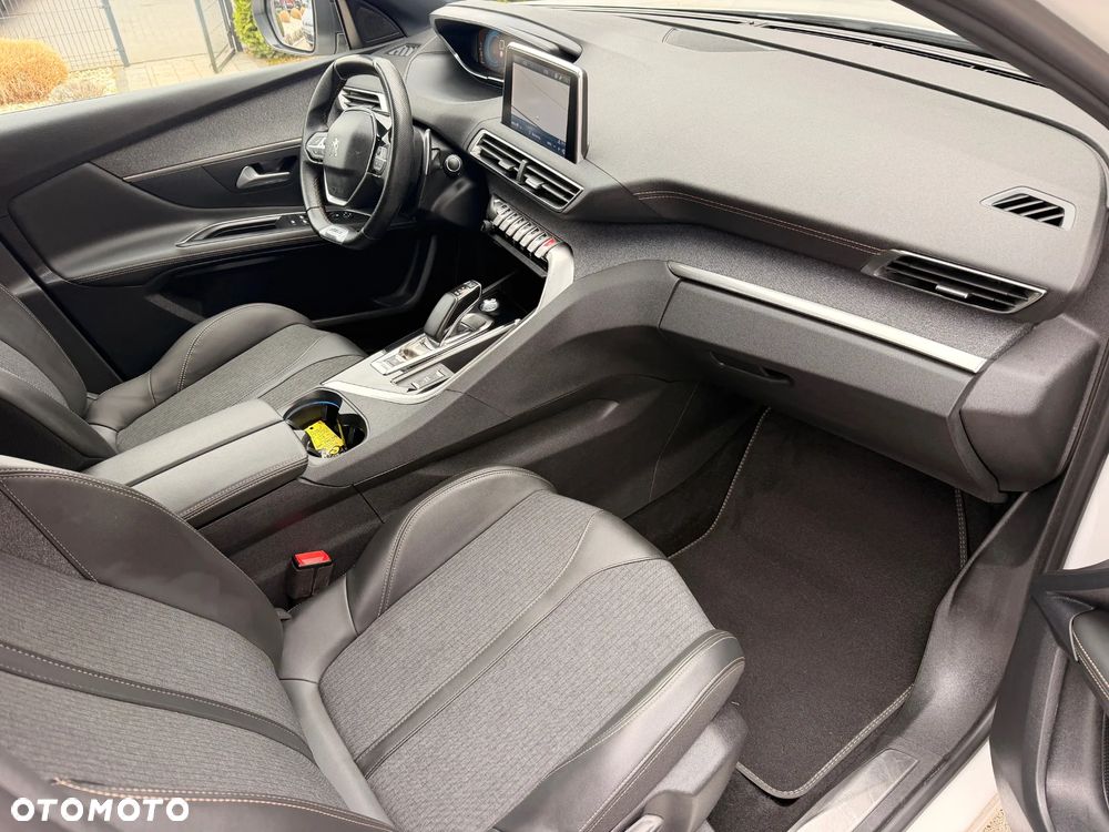 Peugeot 3008 - 10