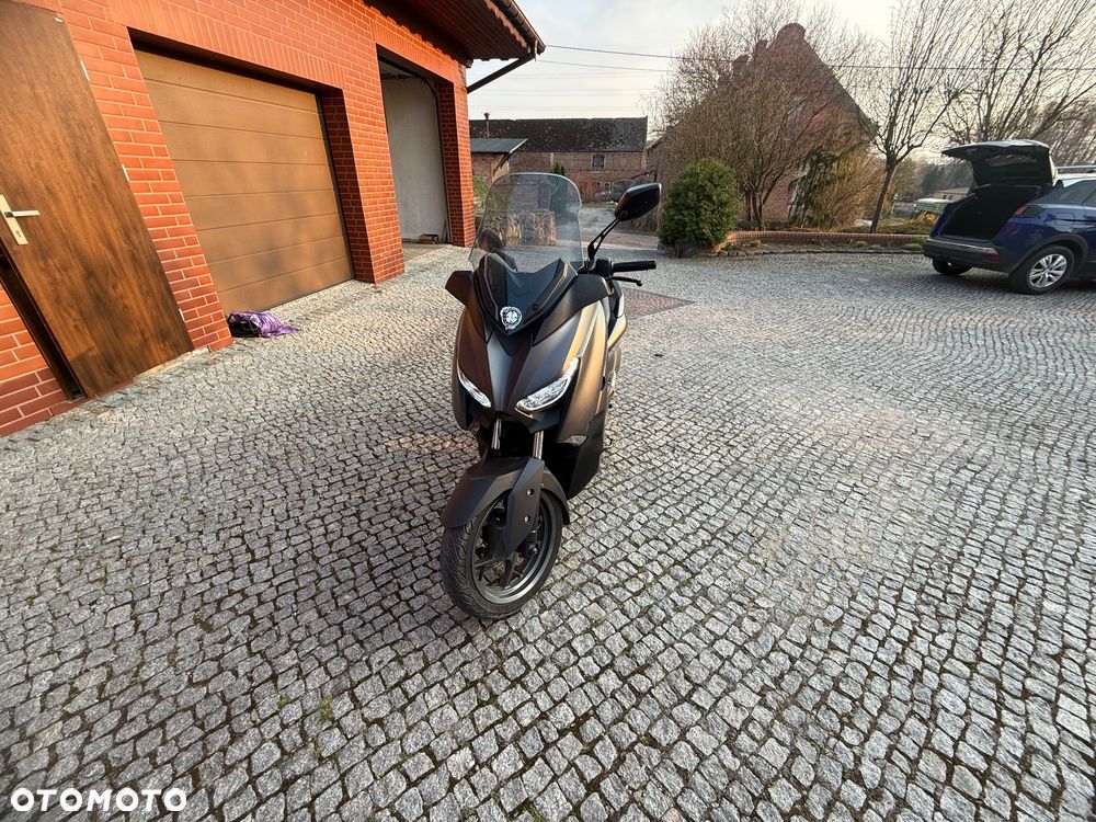 Yamaha X-max - 2