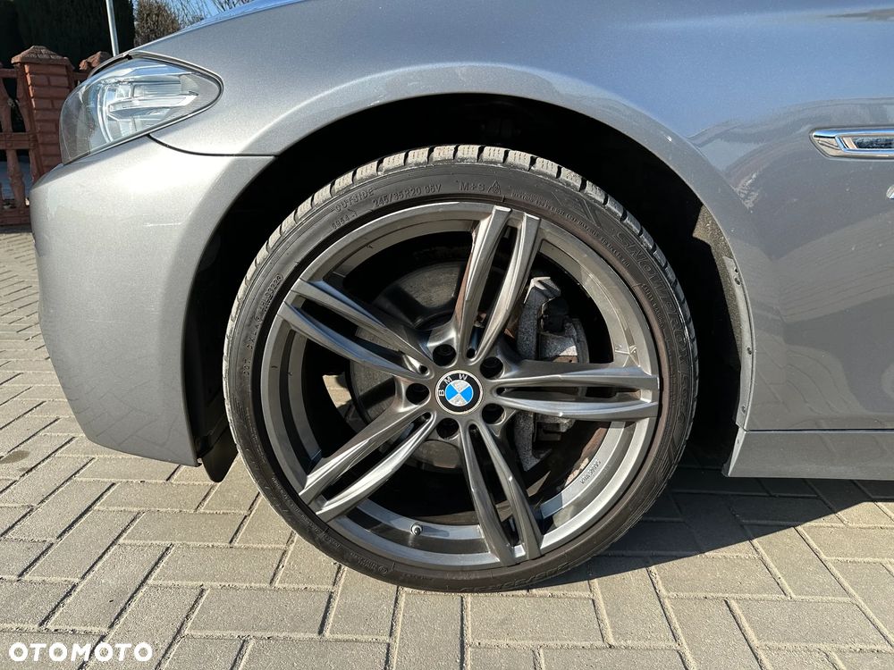BMW Seria 5 - 32