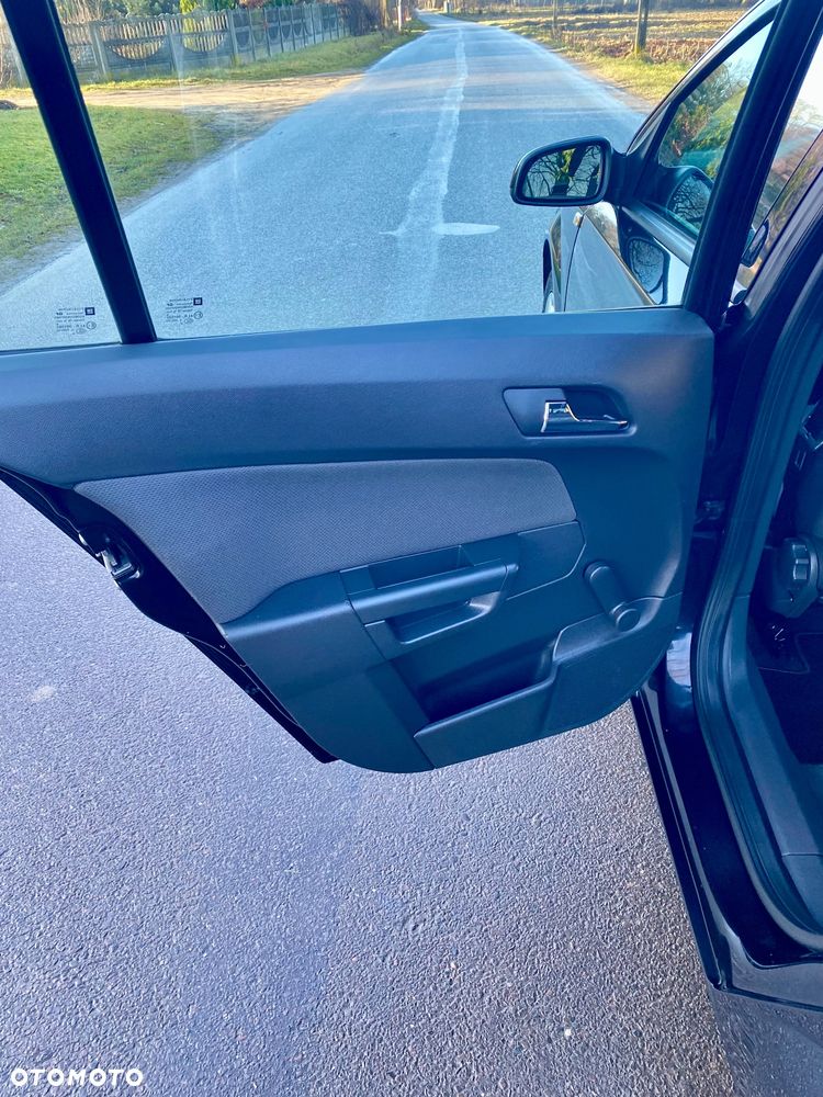 Opel Astra 1.4 Start - 23