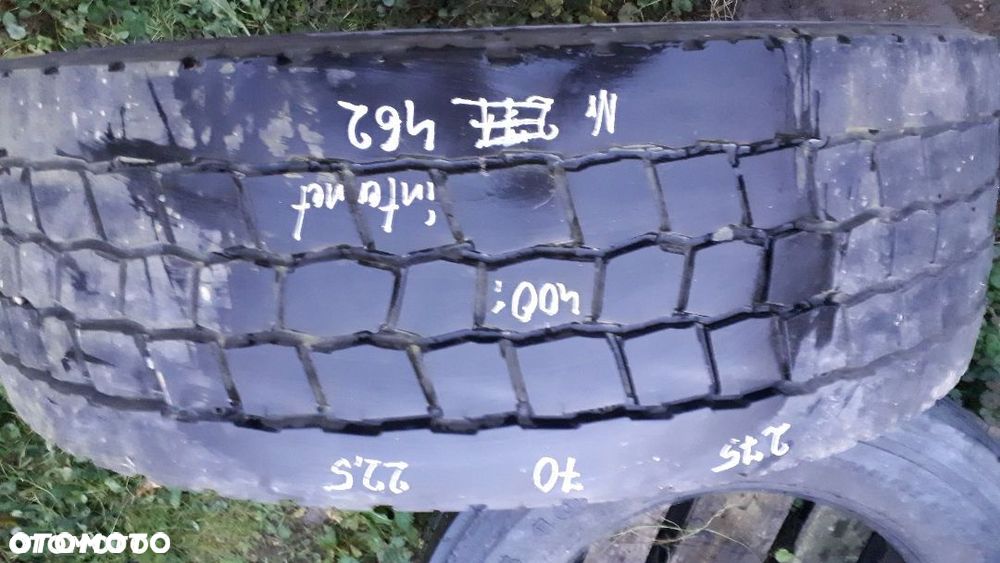 Goodyear 275/70/22,5 nr 462
