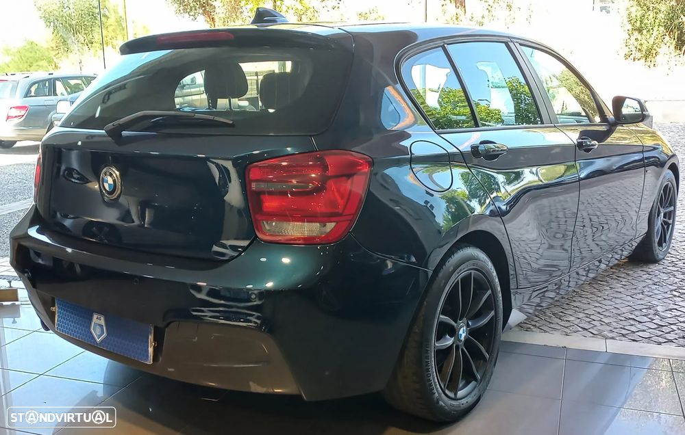 BMW 116 d EDynamics Line Sport — fotografia 4