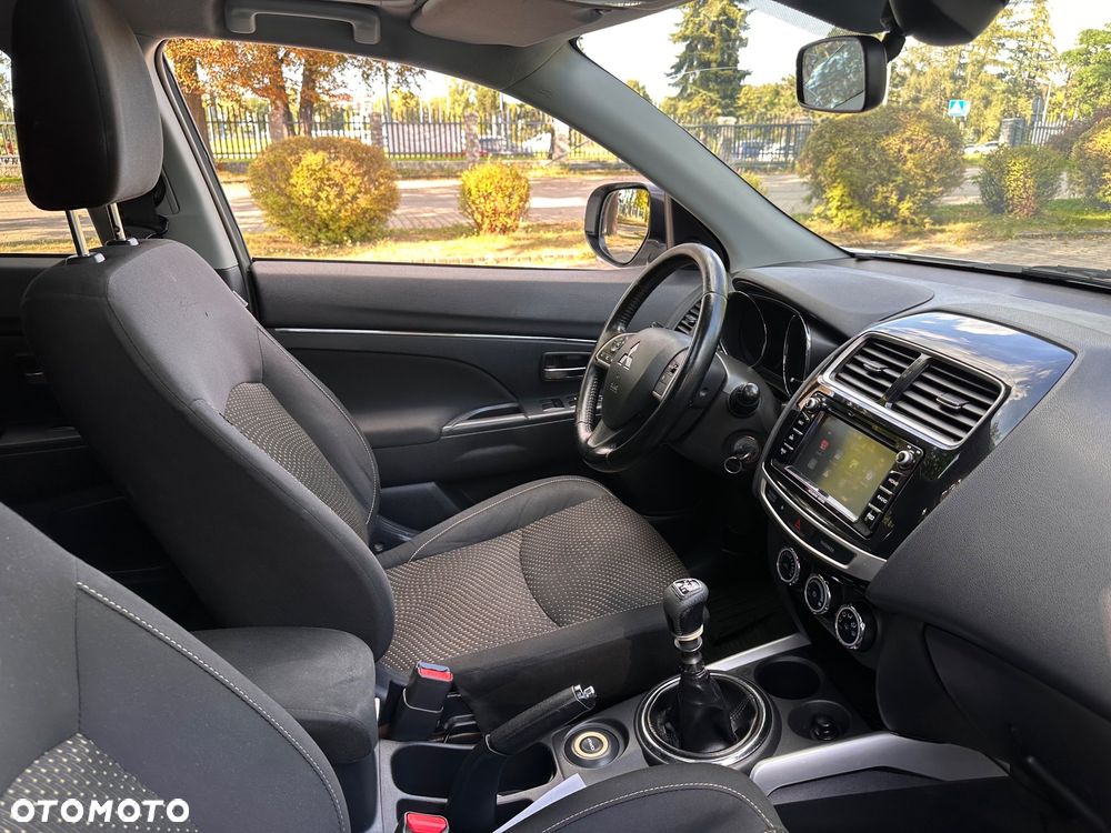 Mitsubishi ASX 1.8 DI-D 4WD Instyle - 26