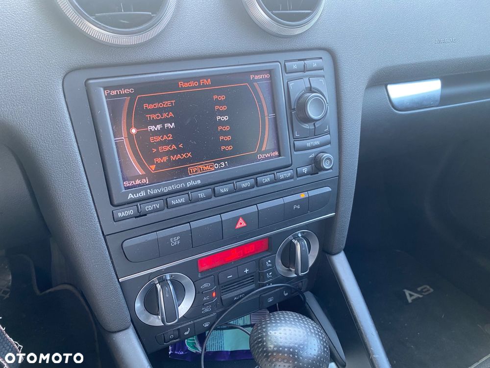 Audi A3 Sportback 2.0 TDI DPF S tronic Ambiente - 9