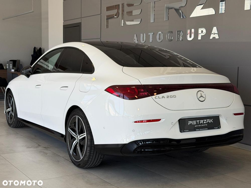 Mercedes-Benz CLA 200 mHEV 8G-DCT - 6