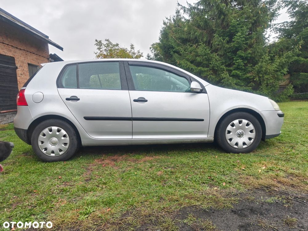 Volkswagen Golf - 4