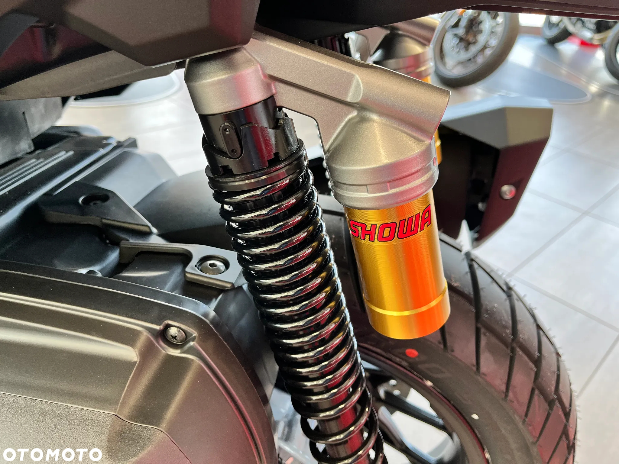 Honda ADV350 - 13