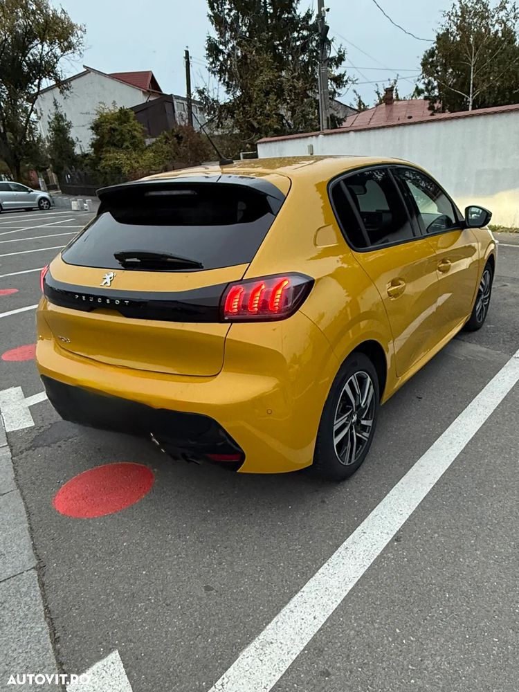 Peugeot 208 1.2 L PureTech STT Allure Pack - 12