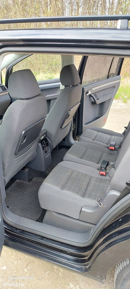 Volkswagen Touran 1.9 TDI Basis - 9