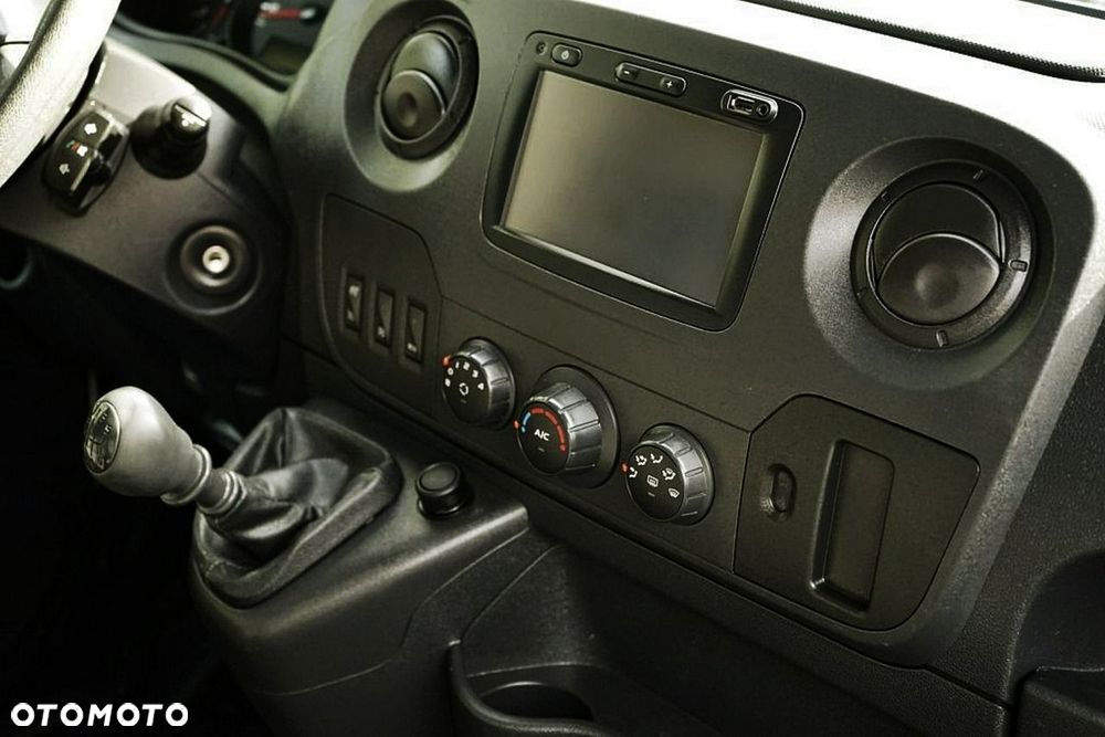 Renault Master - 22