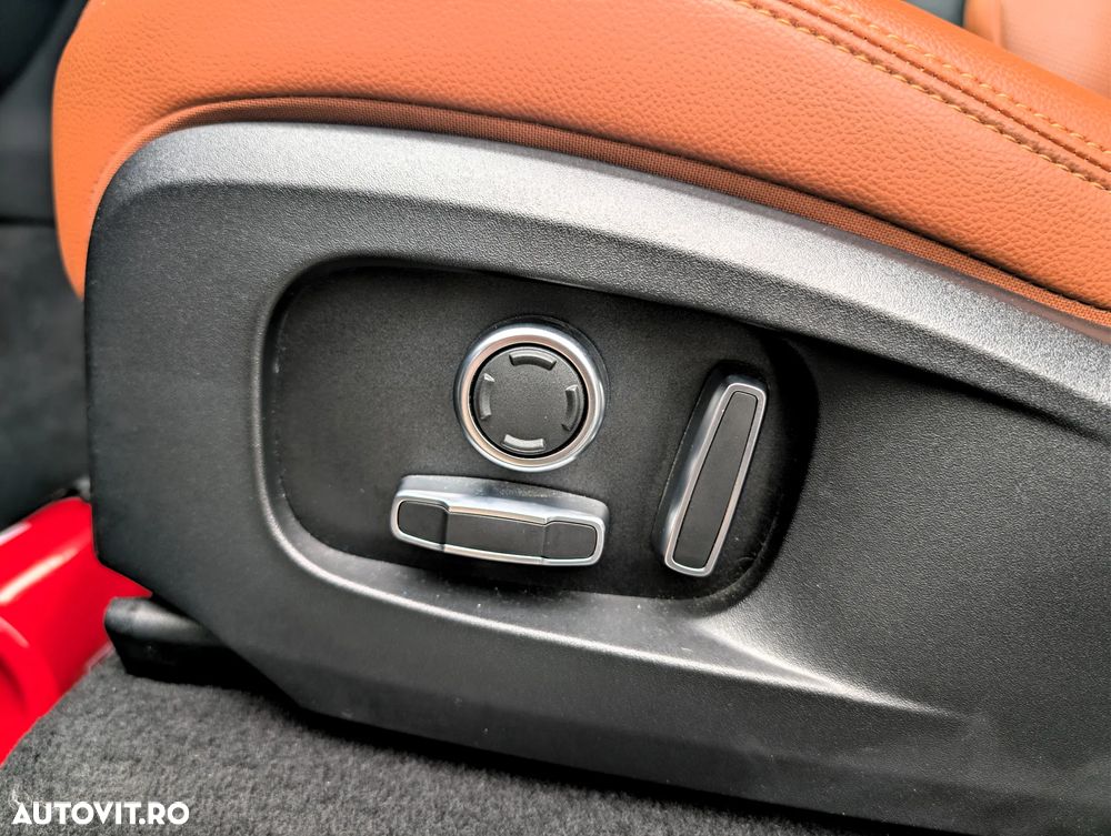 Jaguar F-Pace D165 AWD R-Dynamic Black - 16