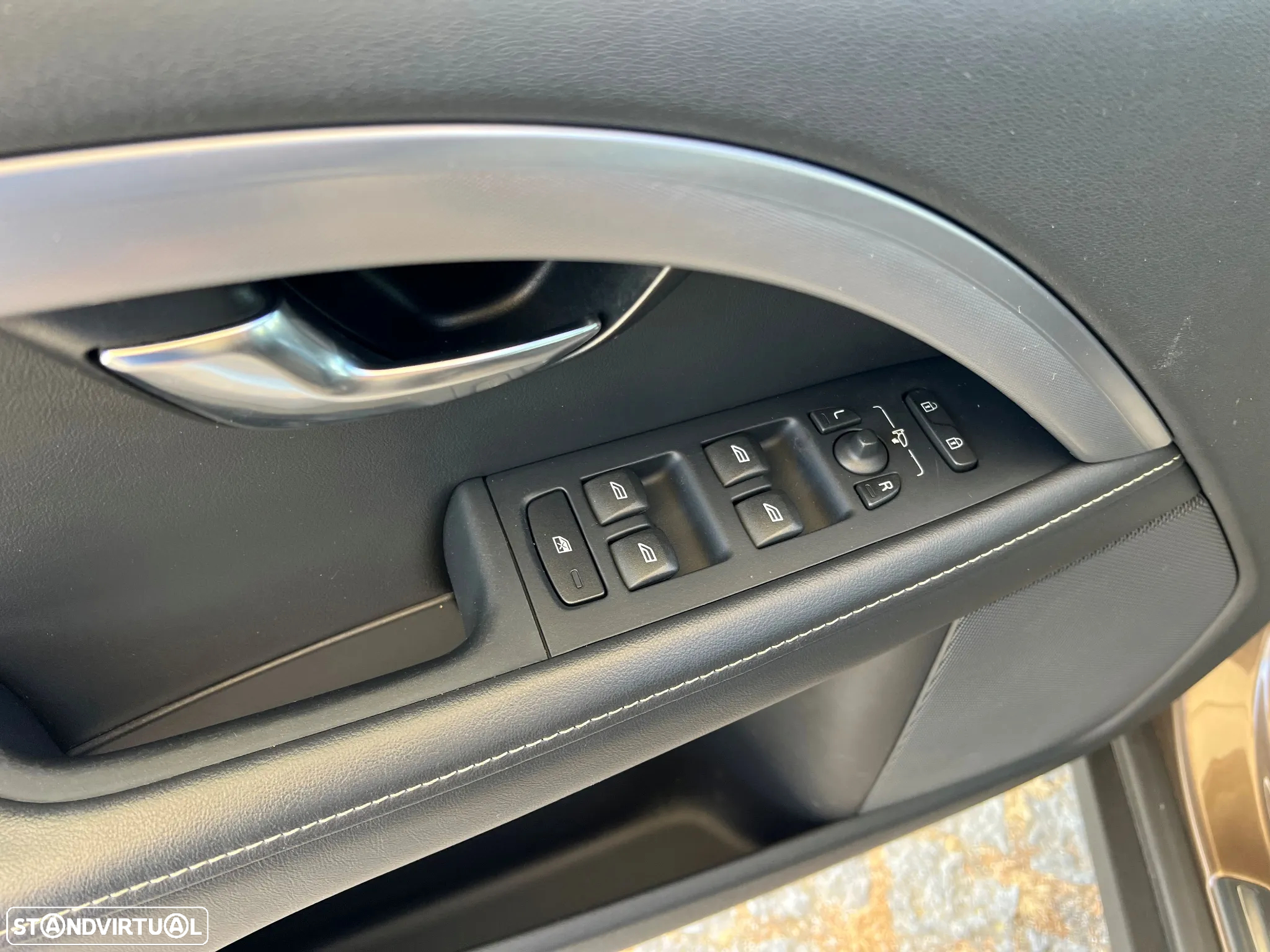 Volvo XC 70 2.0 D4 Summum Dynamic Geartronic - 11