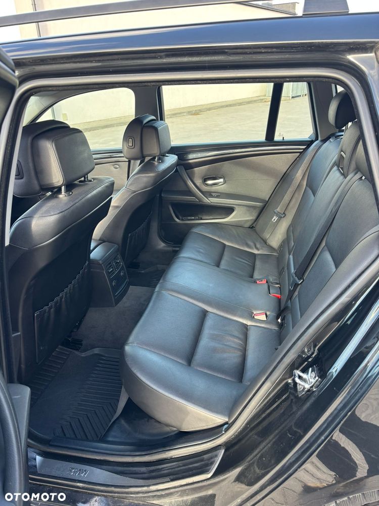 BMW Seria 5 520d - 11