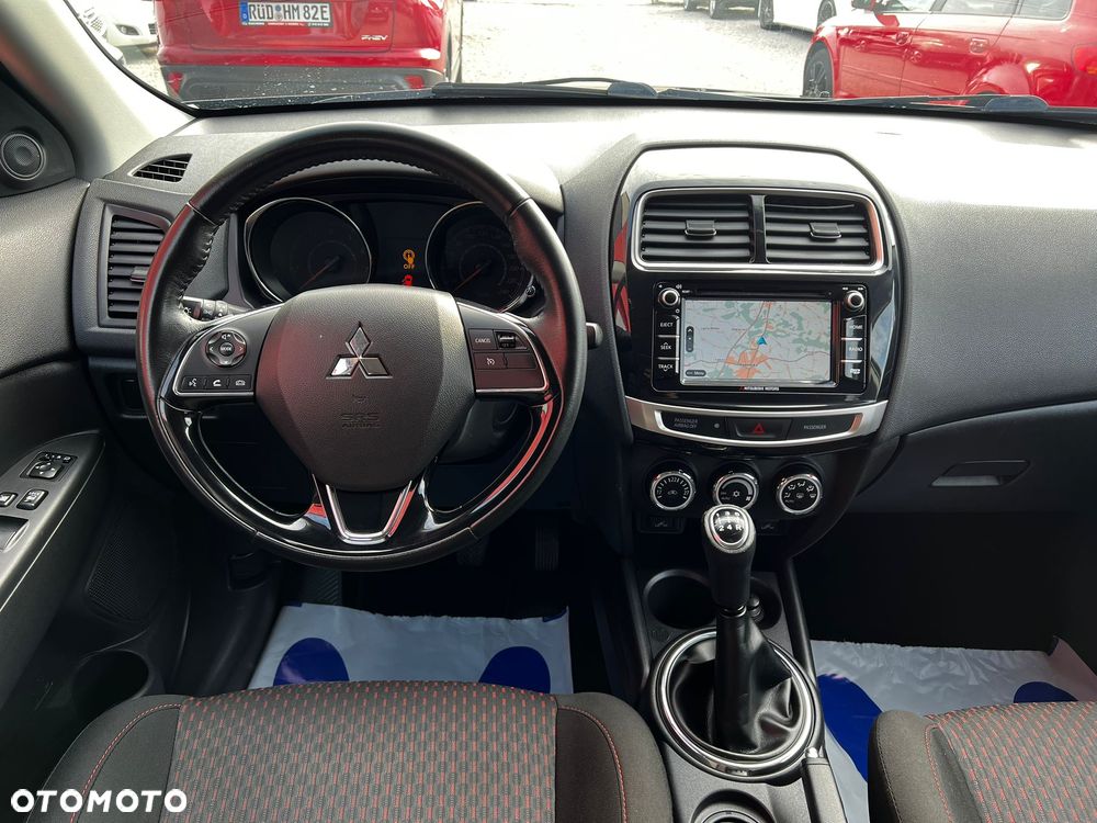 Mitsubishi ASX 1.6 Intense Plus Navi Blue Edition - 25