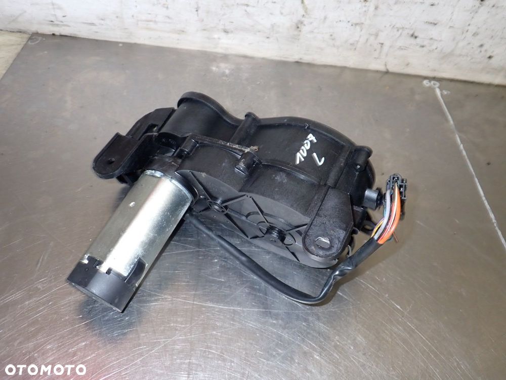 SILNICZEK OTWIERANIA DRZWI LEWY PEUGEOT 1007 1.6 9680250380 - 6