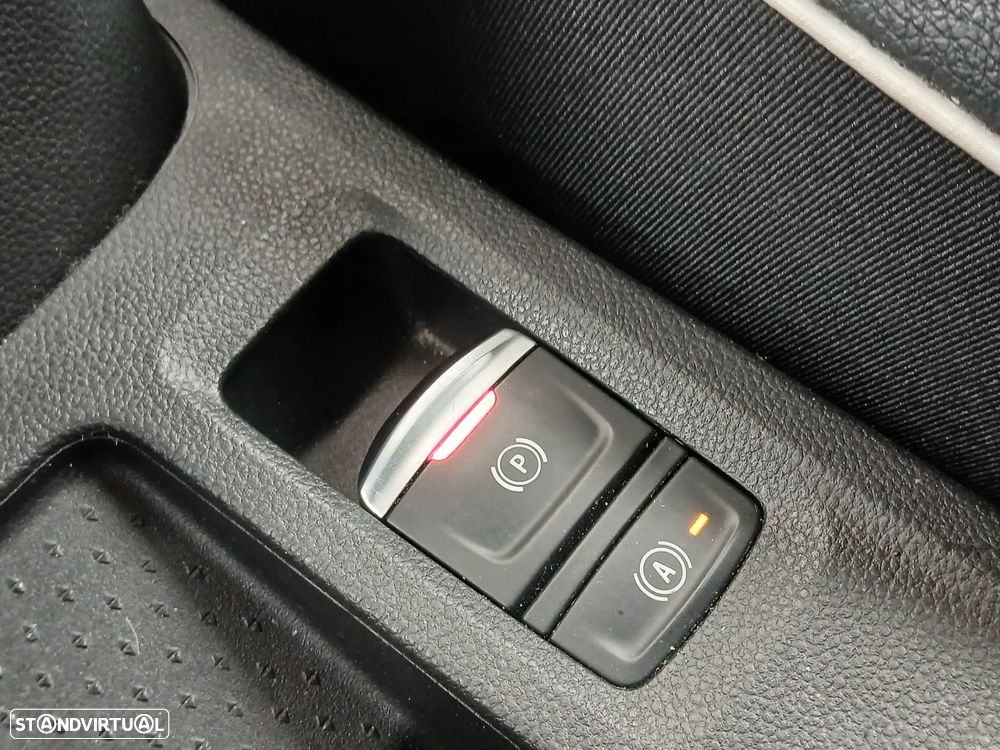 Renault Captur 1.0 TCe Techno - 29