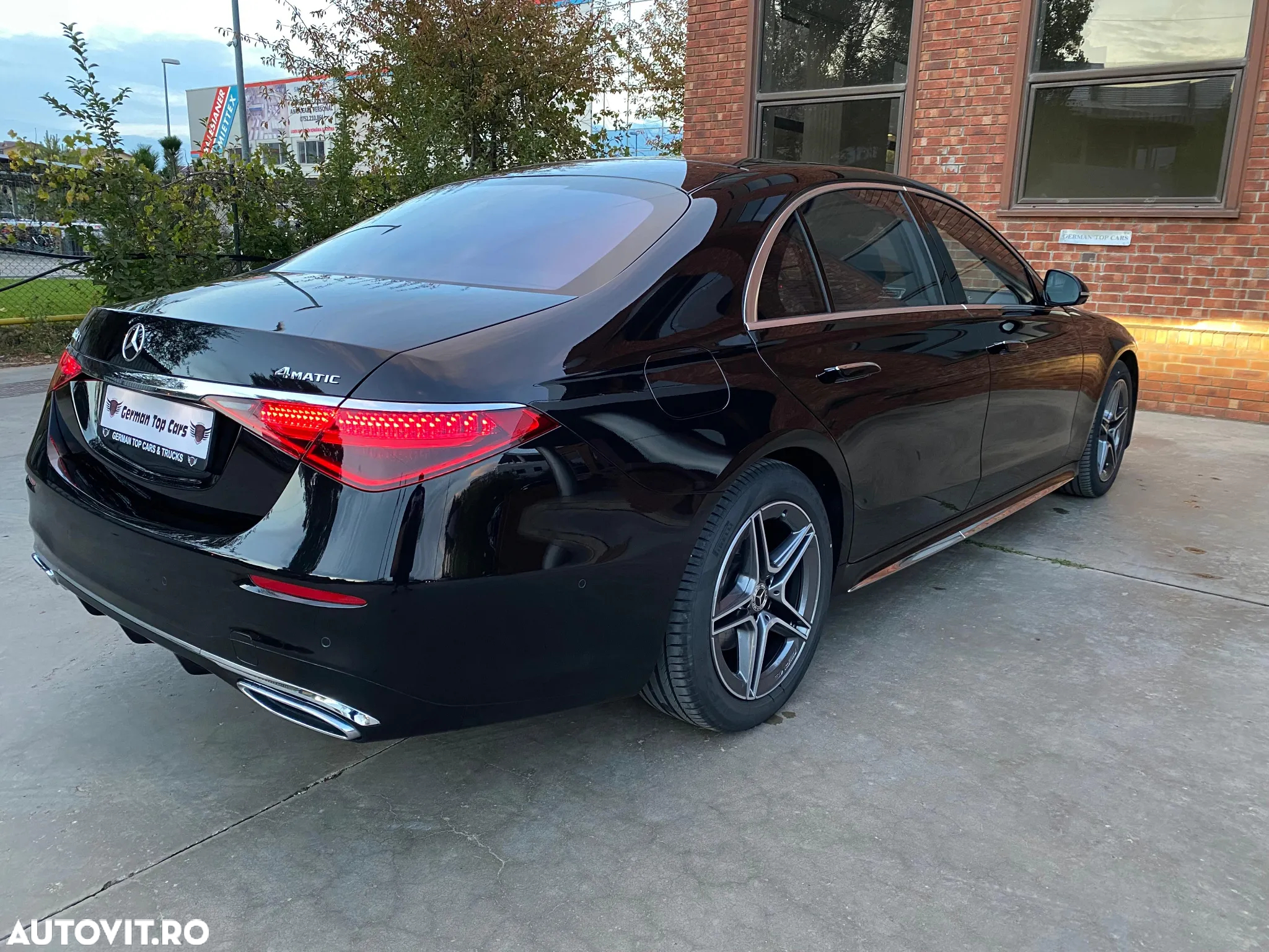 Mercedes-Benz S 400 d 4Matic L 9G-TRONIC - 8