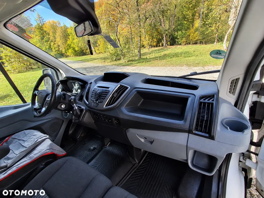 Ford Transit - 16