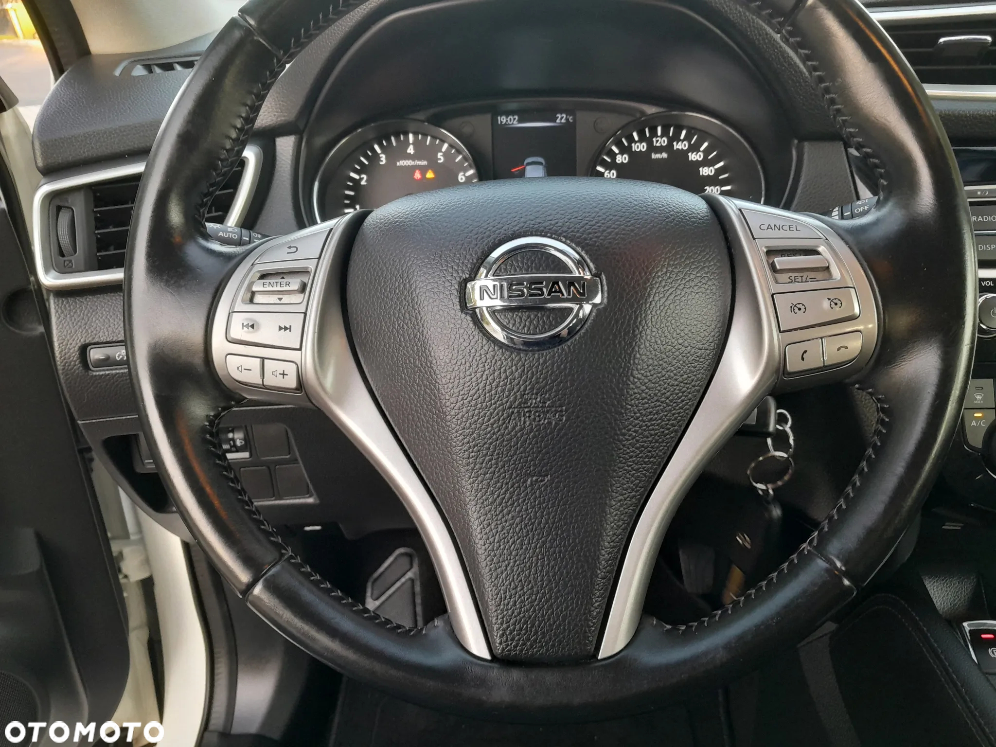 Nissan Qashqai - 10