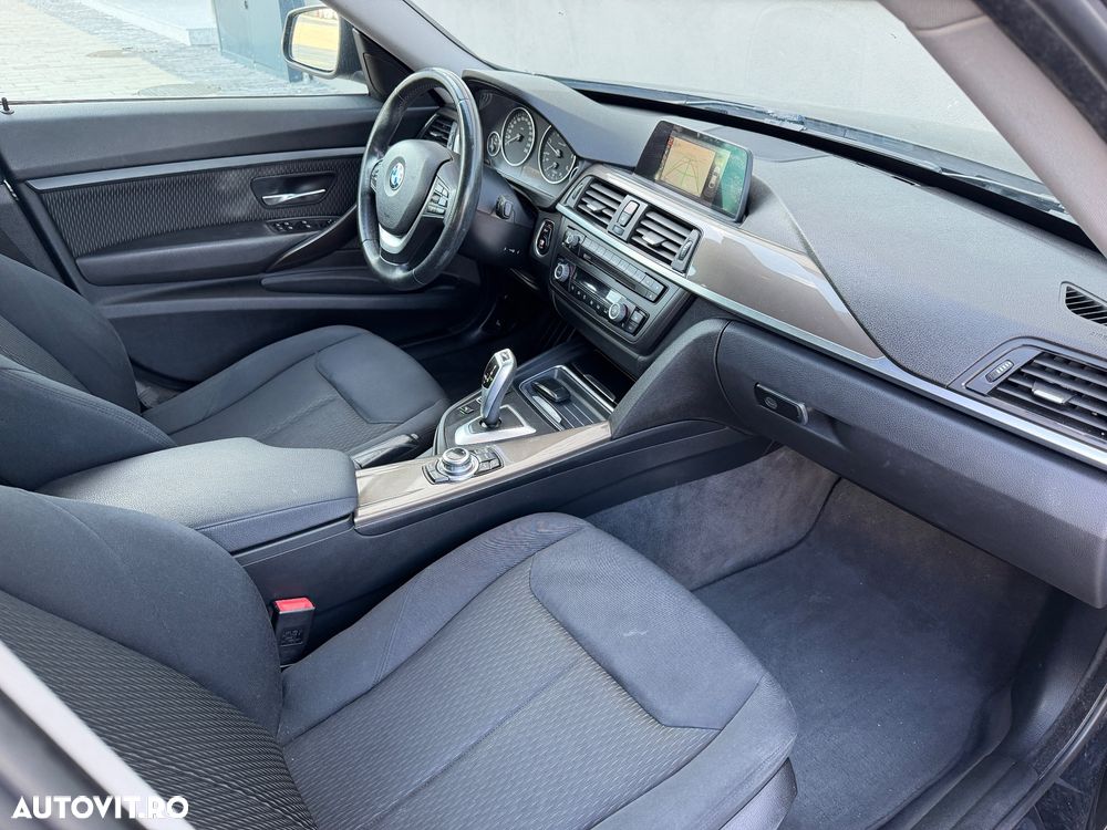 BMW Seria 3 318d Aut. Modern Line - 24