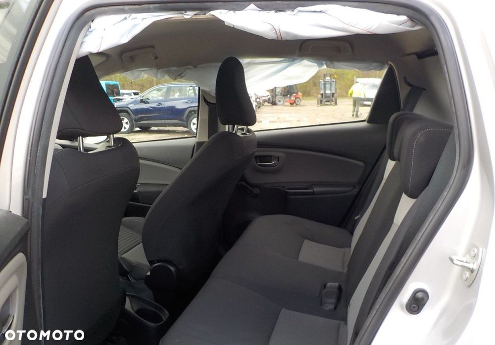 Toyota Yaris 1.0 Comfort - 23