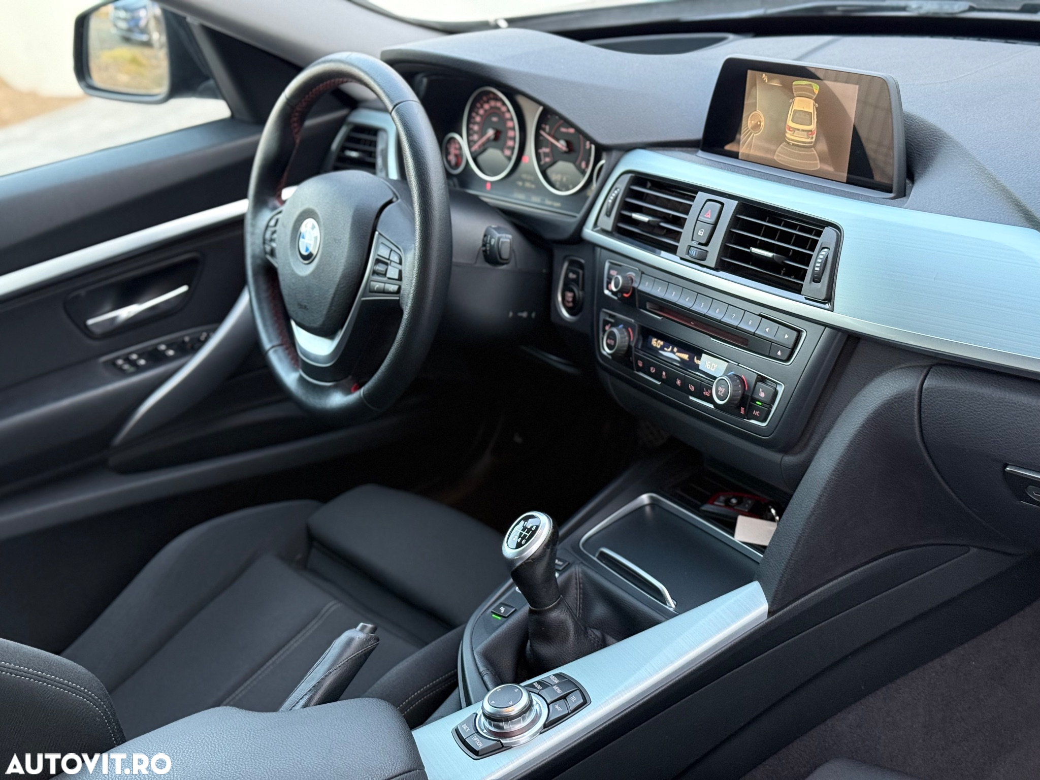 BMW Seria 3 320d Sport Line - 8