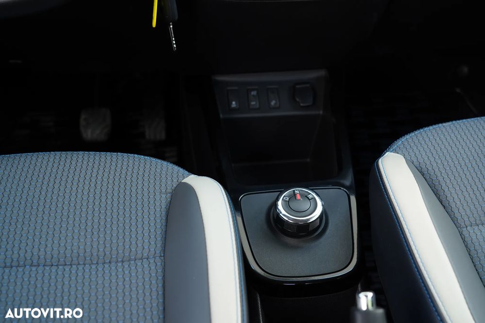 Dacia Spring Comfort Plus - 13