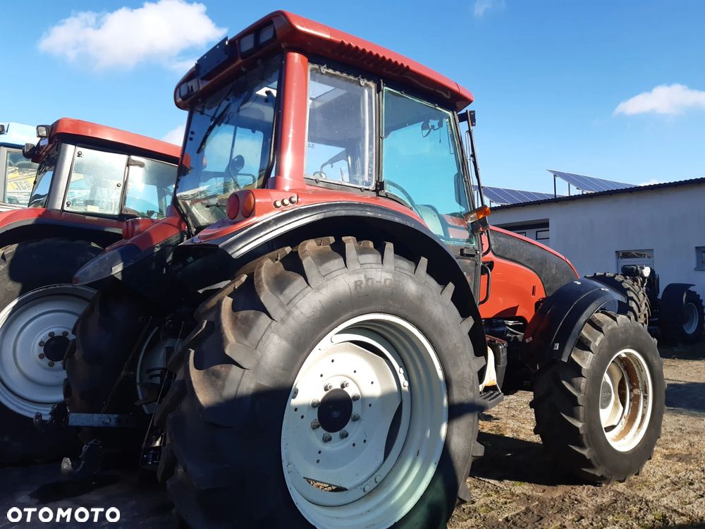 Valtra M130 - 5