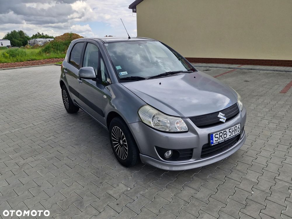 Suzuki SX4 1.5 - 4