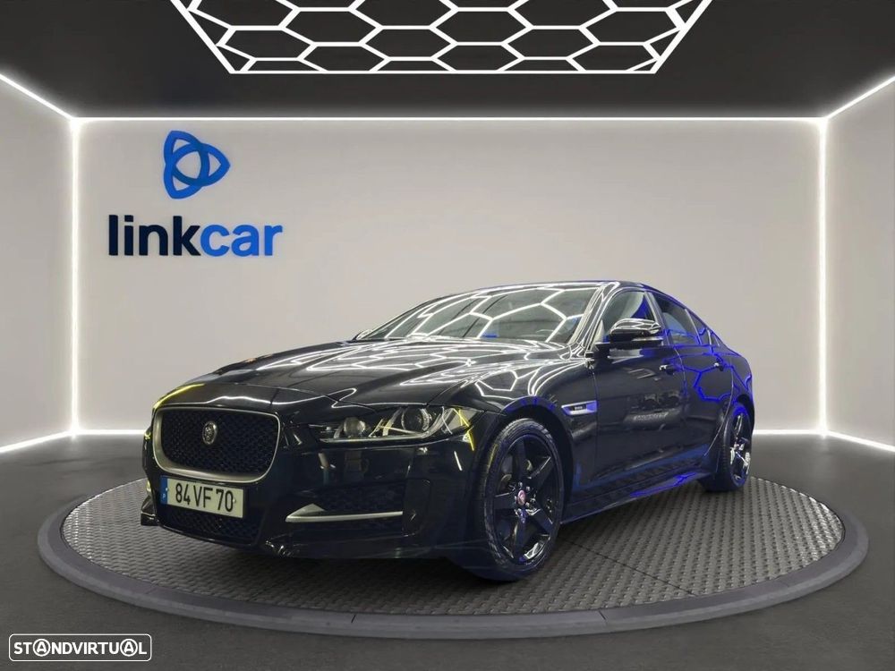 Jaguar XE 2.0 D R-Sport Aut. - 2