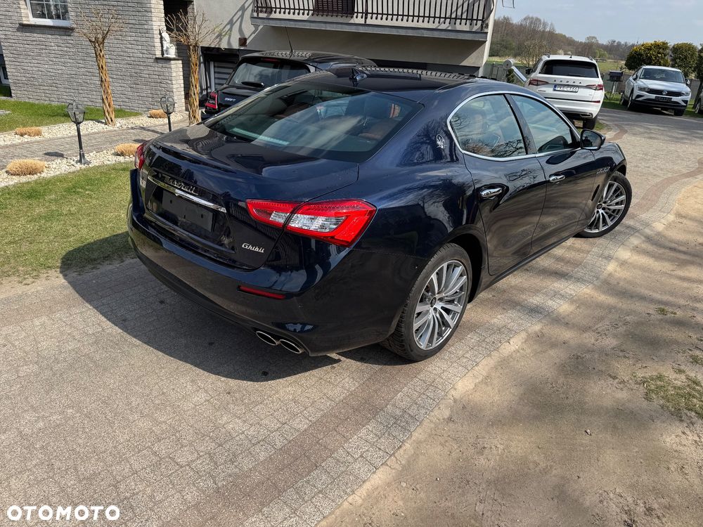 Maserati Ghibli GranSport - 16