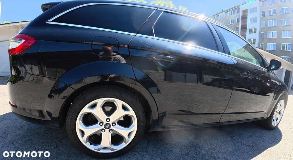 Ford Mondeo - 9