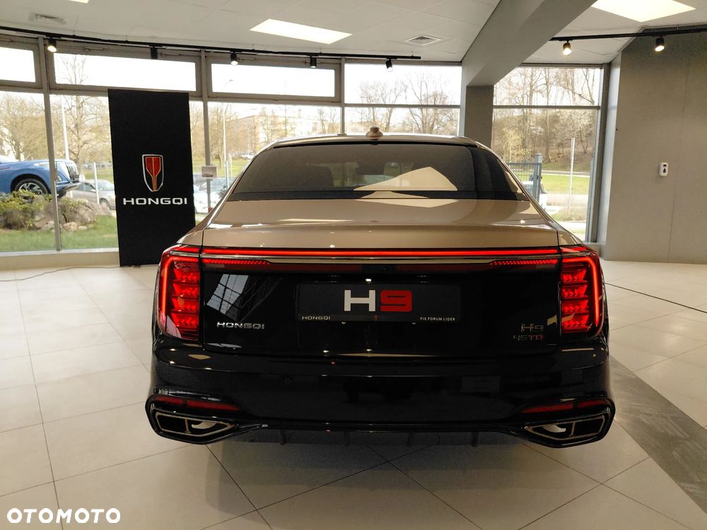 Hongqi H9 2.0T Deluxe - 4