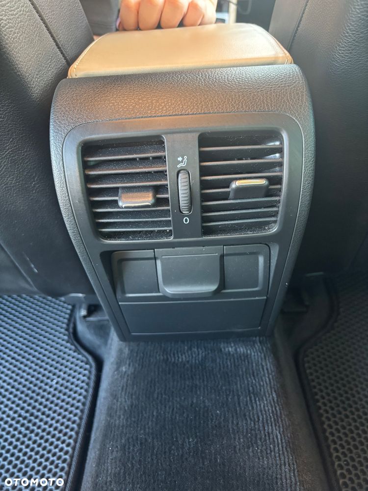 Volkswagen Passat CC - 26