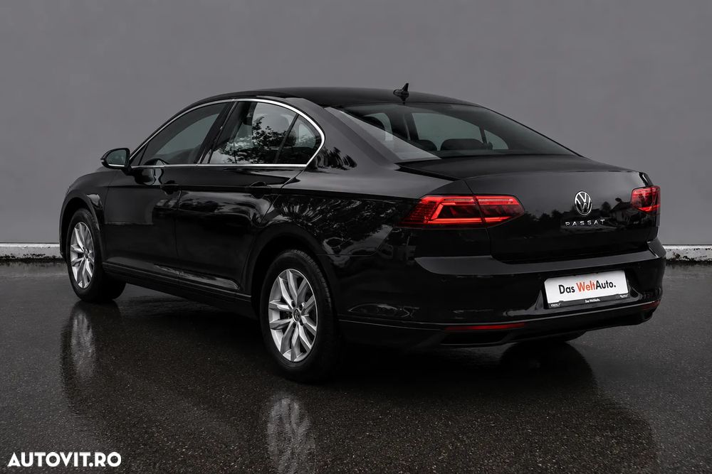 Volkswagen Passat 2.0 TDI DSG Comfortline - 4