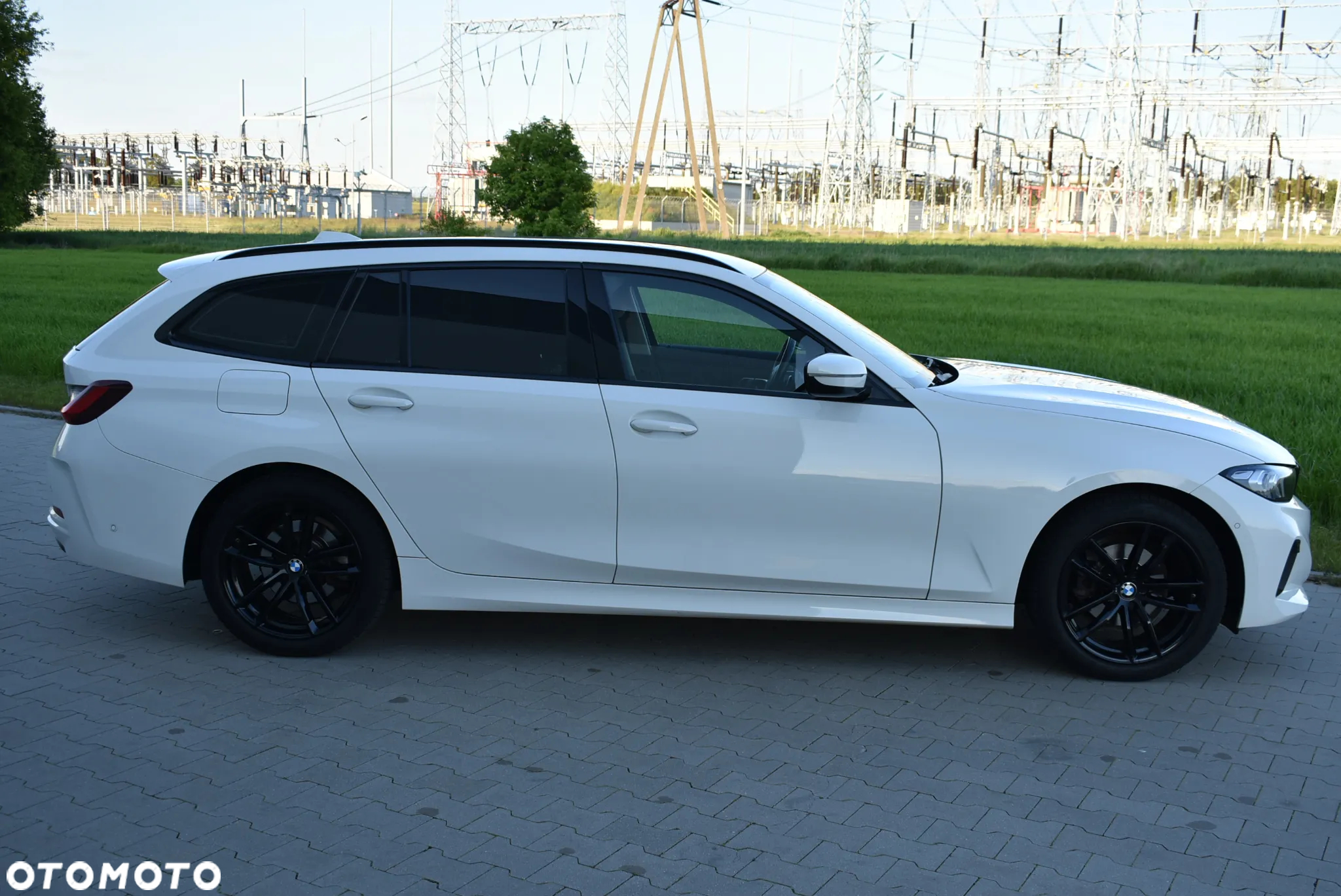 BMW Seria 3 318d Sport Line - 10