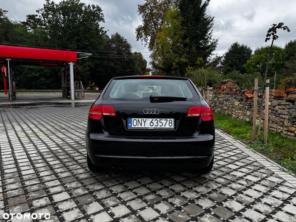 Audi A3 Sportback 1.8 TFSI Ambiente - 7