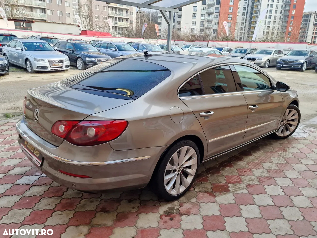 Volkswagen Passat CC 2.0 TDI - 12