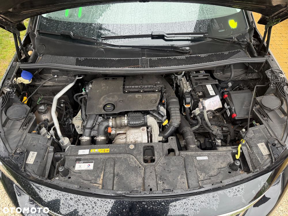 Peugeot 5008 BlueHDi 120 Active - 16