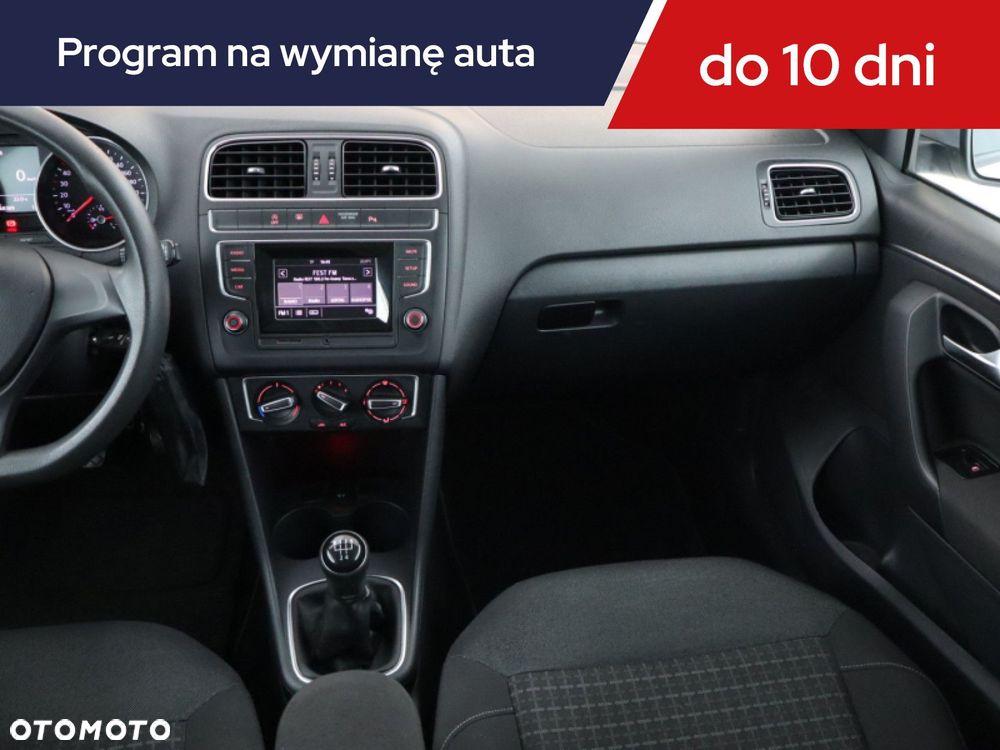 Volkswagen Polo - 10