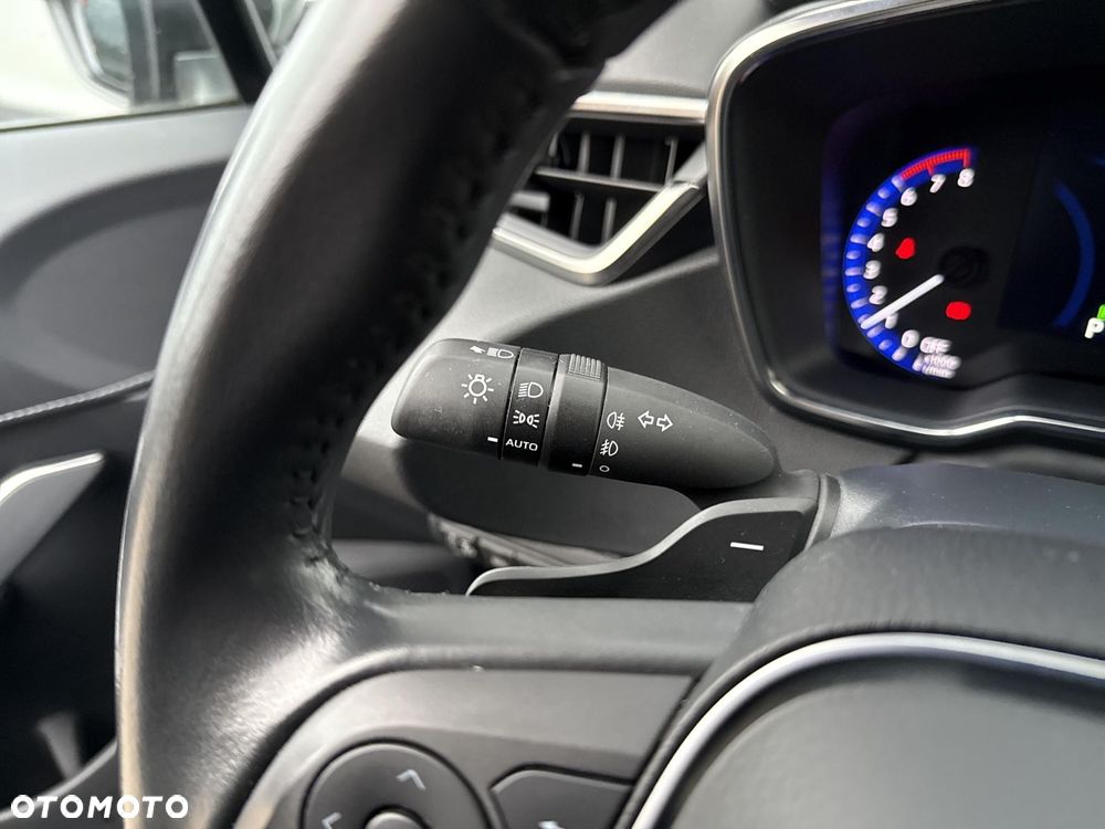 Toyota Corolla 2.0 Hybrid Comfort - 22