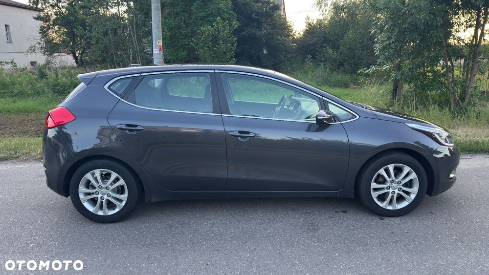 Kia Ceed 1.4 CVVT Spirit - 8