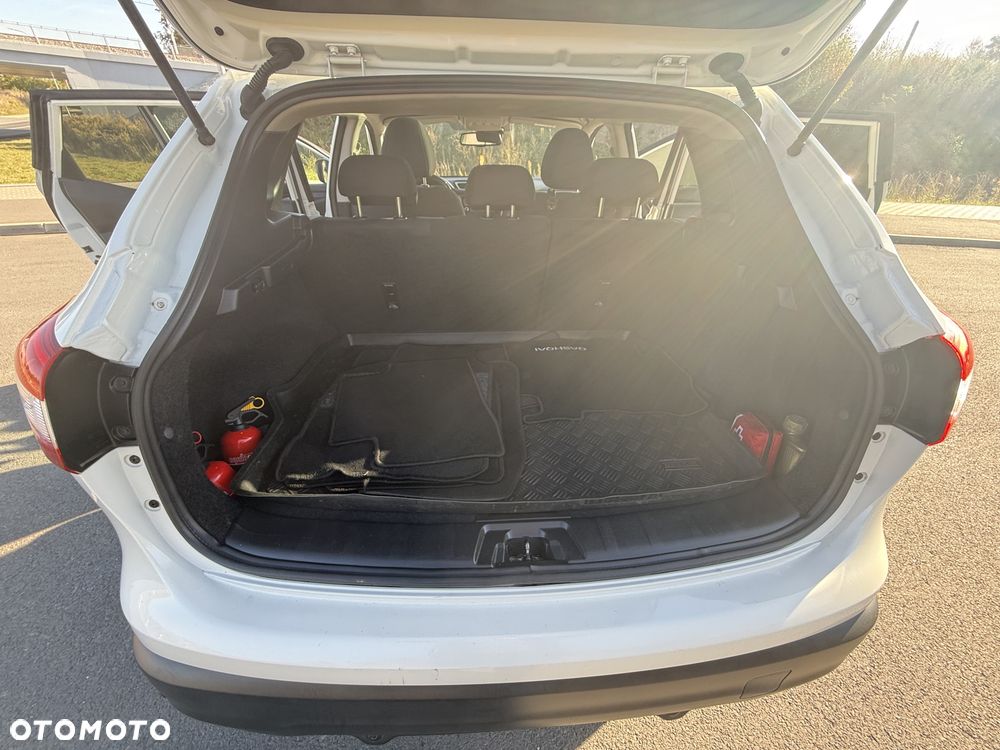 Nissan Qashqai - 17