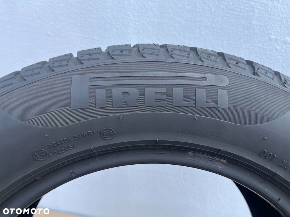 OPONY 215/60/16 99H PIRELLI WINTER SOTTOZERO 3 - 5