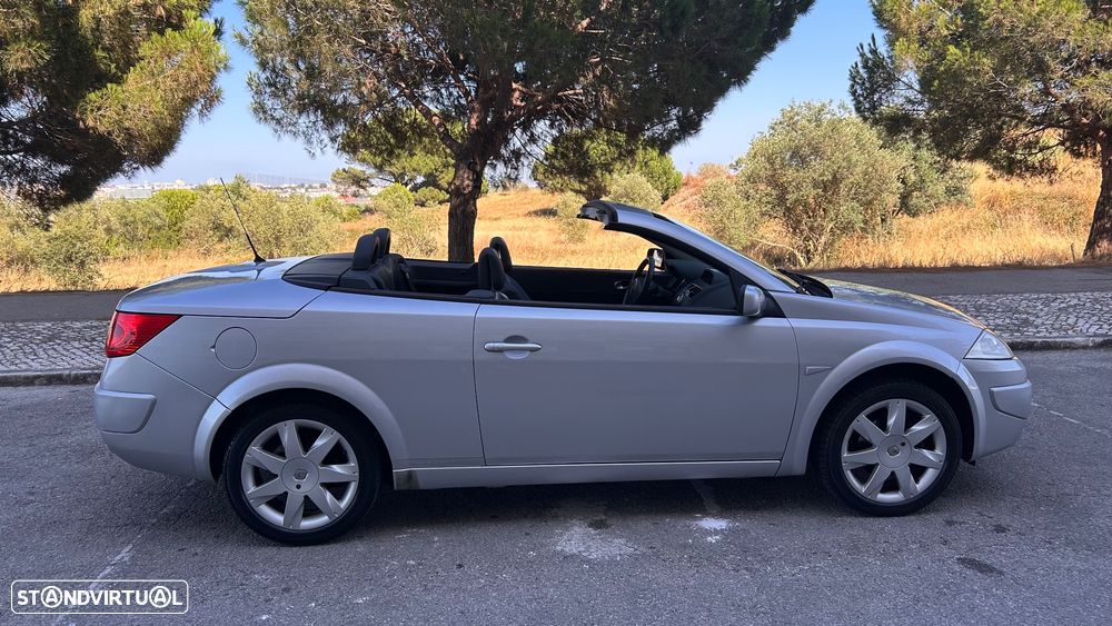 Renault Mégane CC 1.5 dCi Dynamique S - 4