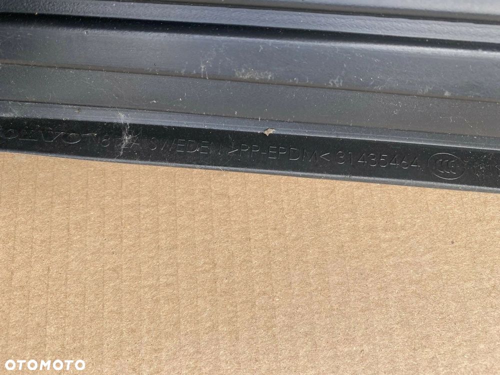 DYWANIK 3 RZĄD VOLVO XC90 II 31435464 - 3