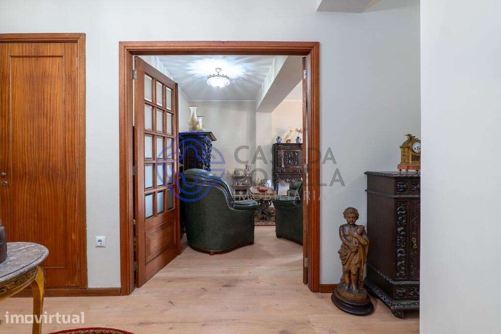 Apartamento T4 junto ao Metro de Salgueiros | Paranhos | Porto - Grande imagem: 5/52